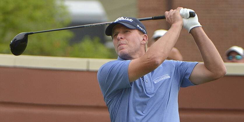 Golf, ProAm Turnier in Fort Worth May 26, 2016 - Fort Worth, TX, USA - Steve Stricker on the 1st tee during the first round of the Dean & DeLuca Invitational at Colonial Country Club in Fort Worth, Texas, on Thursday, May 26, 2016. Dean & DeLuca Invitational - ZUMAm67_