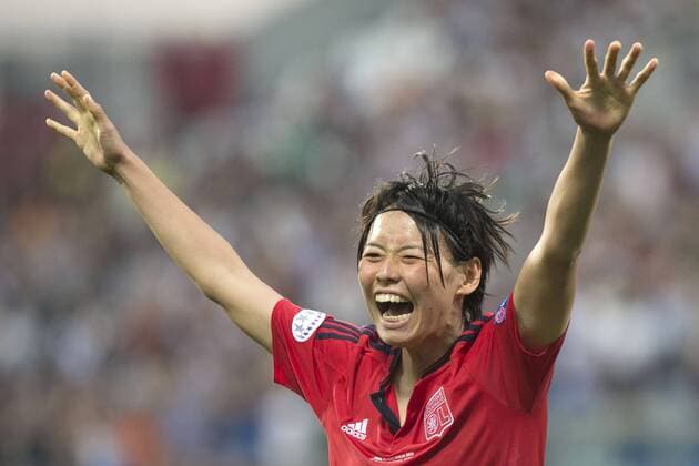 Fußball, Damen, Champions League Finale, VfL Wolfsburg - Olympique Lyon Saki Kumagai (Lyon), MAY 26, 2016 - Football Soccer : Saki Kumagai of Lyon celebrates after scoring and winning the penalty shoot-out during the UEFA Women s Champions League Final match between VfL Wolfsburg 1(3-4)1 Lyon at Stadio Citta del Tricolore in Reggio Emilia, Italy. Noxthirdxpartyxsales  (bxlb060605)