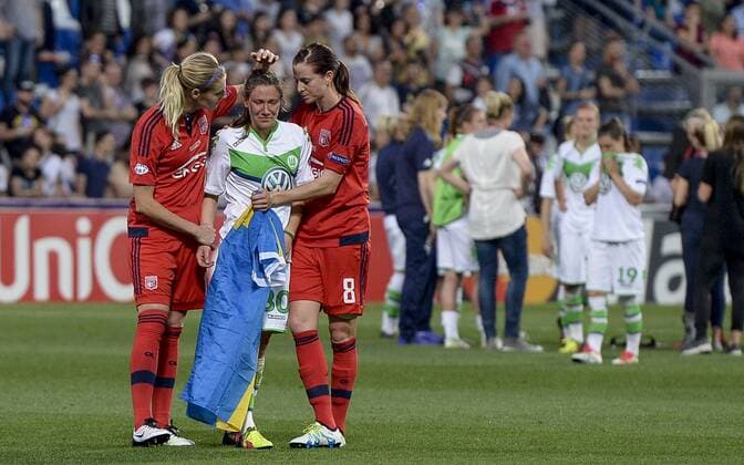 Italy: Woman s Champions League Final: Vfl Wolfsburg - Olympique Lyonnais Elise Bussaglia is disappointed at the end of the match during Uefa Woman s Champions League Final, Wolfsburg-Lyon. Final result 1-1, Olympique Lyonnais wins after penalty.  NicolòxCampo