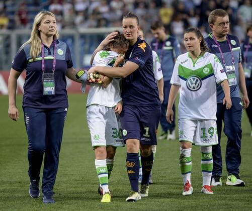 Fußball, Damen, Champions League Finale, VfL Wolfsburg - Olympique Lyon Italy: Woman s Champions League Final: Vfl Wolfsburg - Olympique Lyonnais Players of Wolfsburg are disappointed at the end of the match during Uefa Woman s Champions League Final, Wolfsburg-Lyon. Final result 1-1, Olympique Lyonnais wins after penalty.  NicolòxCampo