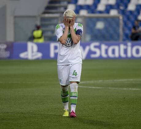 Italy: Woman s Champions League Final: Vfl Wolfsburg - Olympique Lyonnais Nilla Fischer is disappointed at the end of the match during Uefa Woman s Champions League Final, Wolfsburg-Lyon. Final result 1-1, Olympique Lyonnais wins after penalty.  NicolòxCampo