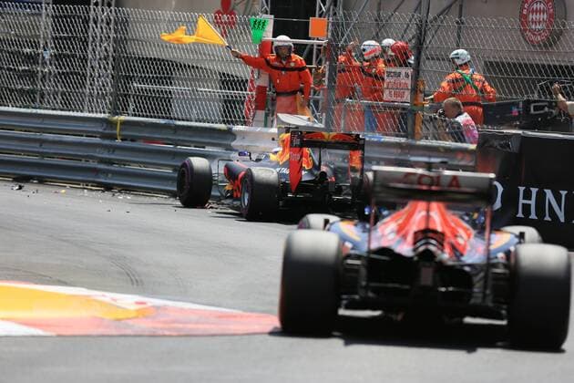 28.05.2016. Monte Carlo, Monaco. F1 Grand Prix of Monaco, qualification sessions on Saturday. Red Bull Racing RB12 & x2013; Max Verstappen crashes into the wall during Q1 xLeannexBoonx  ActionPlus11742614
