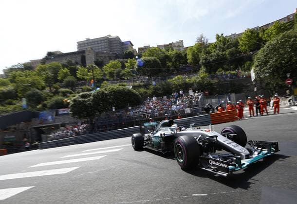 Motorsports: FIA Formula One World Championship WM Weltmeisterschaft 2016, Grand Prix of Monaco, 44 Lewis Hamilton (GBR, Mercedes AMG Petronas Formula One Team), xHOCHxZWEIx