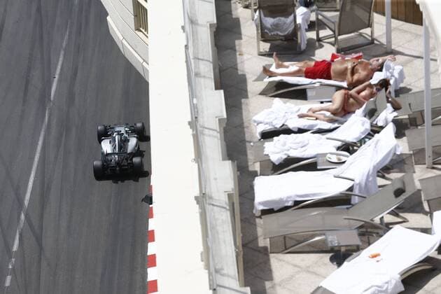 Motorsports: FIA Formula One World Championship WM Weltmeisterschaft 2016, Grand Prix of Monaco, 6 Nico Rosberg (GER, Mercedes AMG Petronas Formula One Team), Pool, Menschen, People, Luxus xHOCHxZWEIx