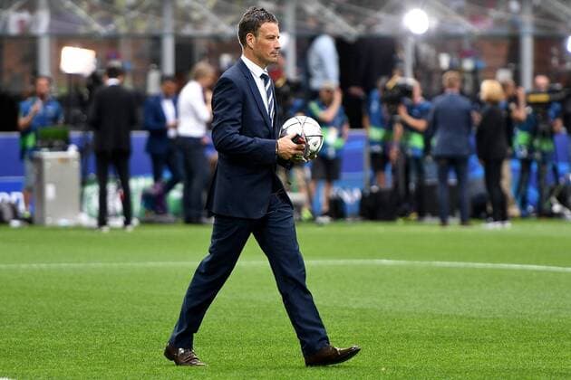 28.05.2016, Stadio Giuseppe Meazza, Mailand, ITA, UEFA CL, Real Madrid vs Atletico Madrid, Finale, Vorbericht, im Bild Referee Mark Clattenburg during his pre match checks Referee Mark Clattenburg during his pre match checks during preperation for the Final Match of the UEFA Championsleague between Real Madrid and Atletico Madrid at the Stadio Giuseppe Meazza in Mailand, Italy on 2016 05 28. Mailand  EP_fil  