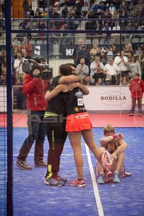 Players Alejandra Salazar (R) and Marta Marrero (C) celebrate after defeating Maria Jose Sanchez Alayeto (unseen) and Maria Pilar Sanchez Alayeto (unseen) in the World Padel Tour Madrid Open s women final match in Las Rozas, outside Madrid, Spain, 29 May 2016. World Padel Tour Madrid Open !ACHTUNG: NUR REDAKTIONELLE NUTZUNG!  20160529-636001370012846277