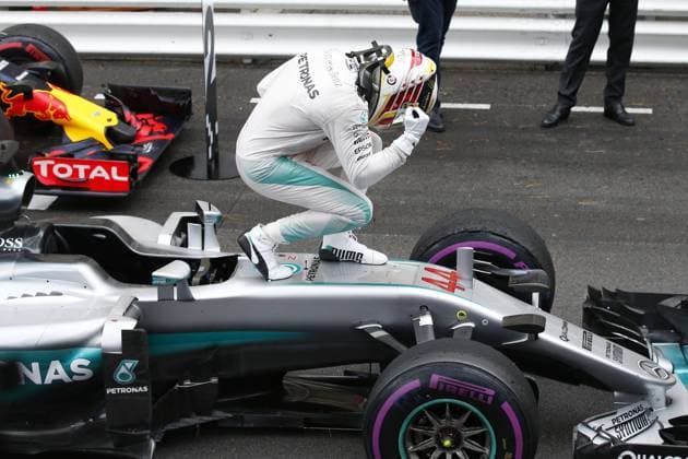 Formel 1, Lewis Hamilton gewinnt GP von Monaco Motorsports: FIA Formula One World Championship WM Weltmeisterschaft 2016, Grand Prix of Monaco, 44 Lewis Hamilton (GBR, Mercedes AMG Petronas Formula One Team), xHOCHxZWEIx
