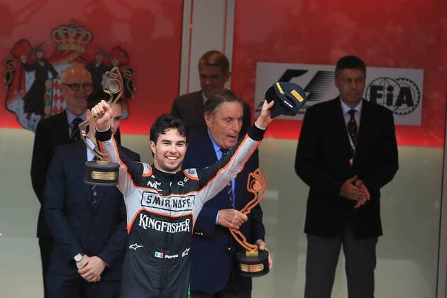 Formel 1, Lewis Hamilton gewinnt GP von Monaco 29.05.2016. Monte Carlo, Monaco. F1 Grand Prix of Monaco, Race day on Sunday. Sergio Perez on the podium as he comes 3rd at Monaco xLeannexBoonx  ActionPlus11743051
