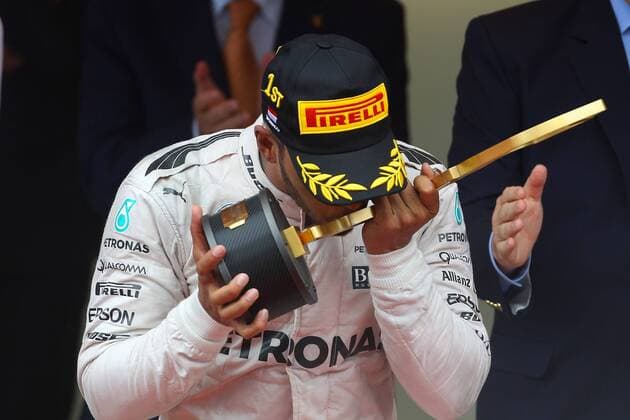 Formel 1, Lewis Hamilton gewinnt GP von Monaco Monaco Grand Prix, Monte Carlo 25 - 29 May 2016 29.05.2016 - Race, Lewis Hamilton (GBR) Mercedes AMG F1 W07 Hybrid race winner 