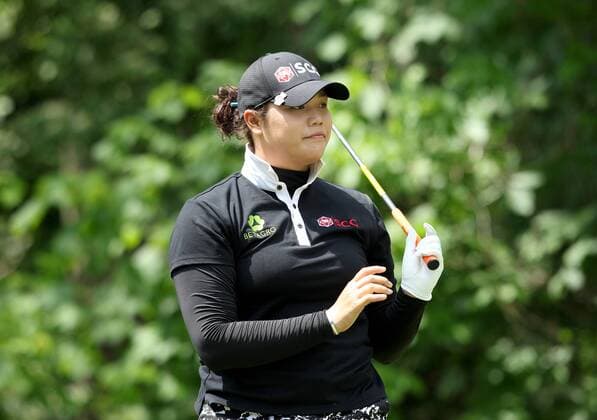 May 29, 2016 - Ann Arbor, Michigan, United States - Ariya Jutanugarn of Bangkok, Thailand reacts after her tee shot on the 7th hole during the final round of the inaugural LPGA Golf Damen Volvik Championship at Travis Pointe Country Club in Ann Arbor, MI, USA Sunday, May 29, 2016. LPGA Volvik Championship - Final Round  - ZUMAn230