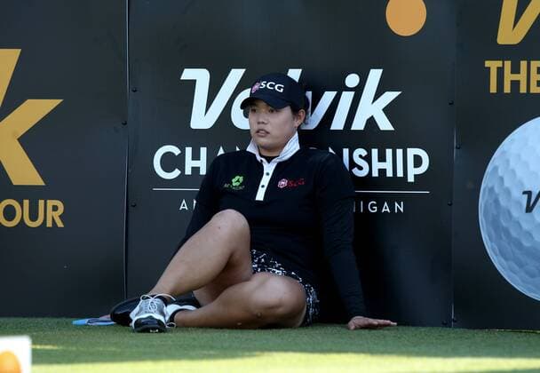May 29, 2016 - Ann Arbor, Michigan, United States - Ariya Jutanugarn of Bangkok, Thailand takes a break by the 18th tee during the final round of the inaugural LPGA Golf Damen Volvik Championship at Travis Pointe Country Club in Ann Arbor, MI, USA Sunday, May 29, 2016. LPGA Volvik Championship - Final Round  - ZUMAn230