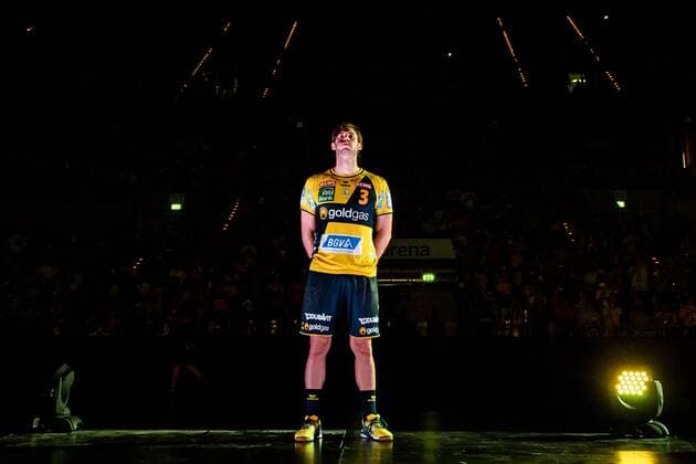Verabschiedung von Uwe Gensheimer (Rhein Neckar Loewen 3) nach dem DKB Handball Bundesliga Spiel zwischen den Rhein-Neckar Loewen und TSV Hannover-Burgdorf, 29.05.2016, Mannheim Copyright: Schülerx xEibner-Pressefoto EP_jse