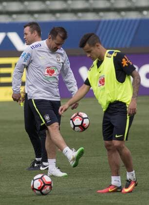May 31, 2016 - Carson, California, U.S - Manager of the national team Nationalteam of Brazil, Carlos Dunga, with the ball during their practice at the StubHub Center in Carson California on Tuesday May 31, 2016. The team is preparing for the Copa America Centenario 2016 on Saturday at the Rose Bowl stadium in Pasadena California. Brazil practice at StubHub Center - ZUMAp124