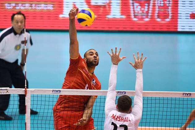 Earvin Ngapeth (FRA), JUNE 2, 2016 - Volleyball : Men s Volleyball World Final Qualification for the Rio de Janeiro Olympics 2016 match between France 3-0 Canada at Tokyo Metropolitan Gymnasium, Tokyo, Japan. Noxthirdxpartyxsales  (dlra014567)