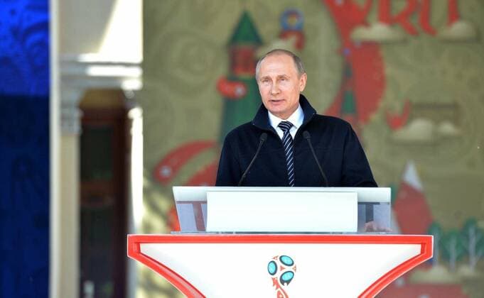 Fussball, WM 2018, Start des Volunteer Programms für Jugendliche June 1, 2016. - Russia, Moscow. - Russian President Vladimir Putin addresses the ceremony to launch the volunteer program of the 2017 FIFA Confederations Cup and the 2018 FIFA World Cup WM Weltmeisterschaft Fussball KremlinxxPool 