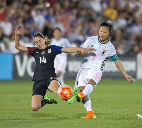 June 2, 2016 - Commerce City, Colorado, U.S - USA Womens MF MORGAN BRIAN. left, tries to block a shot from Japan F YUKI OGIMI, right, during a friendly match against Japan before the Olympics at Dicks Sporting Goods Park Thursday Evening. USA Women tie Japan 3-3. USA Soccer 2016 - USA Womens national team Nationalteam tie Japan 3-3. - ZUMAav4_