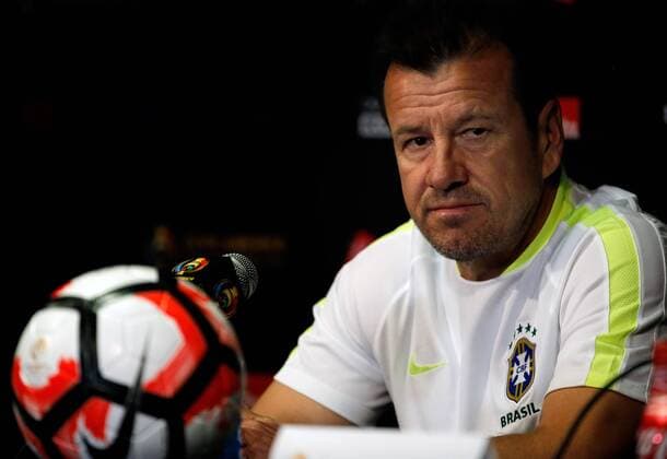 Brazilian Natinal Team Coach, Carlos Dunga, participates in a press conference PK Pressekonferenz before facing Ecuador on 04 June in a Copa America Centenario match in Pasadena, USA, 03 June 2016. EFE Juan Carlos Cardenas BRAZILIAN national team Nationalteam PRESS CONFERENCE !ACHTUNG: NUR REDAKTIONELLE NUTZUNG!  PSD104 20160604-636006082067337904