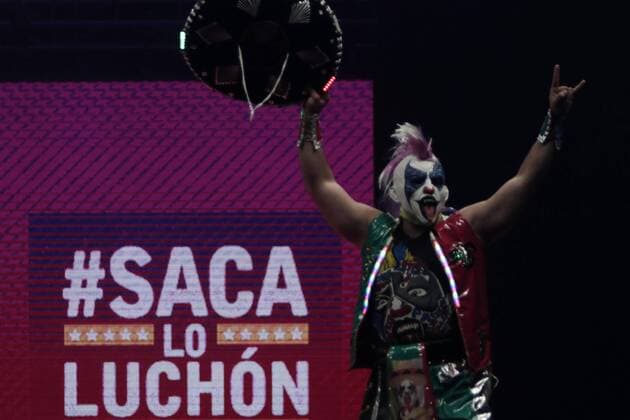 Mexican Psycho Clown waves during the second edition of the World Championship WM Weltmeisterschaft of Wrestling Free Style in Puebla, Mexico, 03 June 2016. Second edition of the World Championship of Wrestling Free Style !ACHTUNG: NUR REDAKTIONELLE NUTZUNG!  MEX602 20160604-636006239163285464