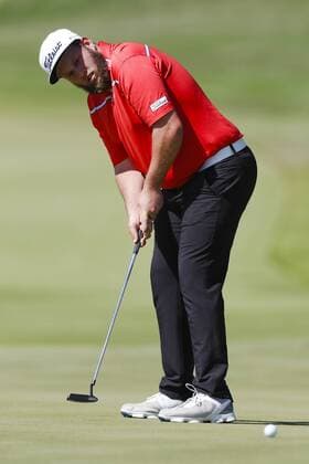Golf, Nordea Masters, Tag 3 160604 Andrew Johnston, England med en putt pa attonde halet under dag tre av golftävlingen Nordea Masters den 4 Juni 2016 i Stockholm.  Copyright: ANDREASxSANDSTRÖM BB160604BB033