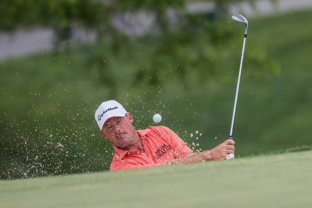 June 4, 2016 - Dublin, Ohio, U.S - Alex Cejka hits from the bunker on the 18th hole during the third round of The Memorial Tournament at Muirfield Village Golf Club, Dublin, Ohio. Golf 2016 - The Memorial Tournament - Third Round - ZUMAs304