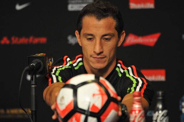 Mexico s National soccer team captain Andres Guardado attends a press conference PK Pressekonferenz at the Phoenix University Stadium, in Glendale, Arizona, USA, 04 June 2016. Mexico and Uruguay will play a game for the Copa America 2016 on 05 June 2016. EFE GARY WILLIAMS Mexico s National soccer team press conference !ACHTUNG: NUR REDAKTIONELLE NUTZUNG!  GLE01 20160605-636006877525481092