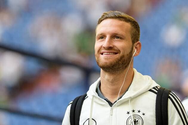 Shkodran Mustafi (GER 2) bei der Ankunft im Stadion vor dem Freundschaftsspiel zwischen Deutschland und Ungarn am 04.06.2016, Gelsenkirchen Copyright: Schülerx xEibner-Pressefoto EP_jse