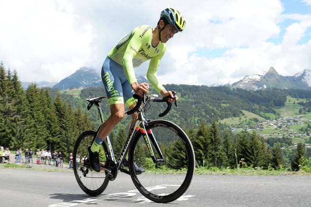 Alberto CONTADOR ( SPA Tinkoff ) gewinnt den Auftakt des Criterium du Dauphine -- Aktion - Rennszene - Querformat - quer - horizontal - Event Veranstaltung: 68. Criterium du Dauphine - Prolog: Les Gets - Montee di Mont Chery 4.0 km - Location Ort: France Frankreich - Europa Europa - Date Datum: 05.06.2016