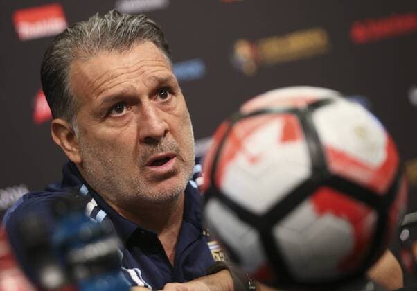 Copa America, PK Nationalteam Argentinien Argentina national soccer team coach Gerardo Martino during a press conference PK Pressekonferenz in Santa Clara, California, US, 05 June 2016. Press conference of Argentina !ACHTUNG: NUR REDAKTIONELLE NUTZUNG!  BIL01 20160605-636007584459545726