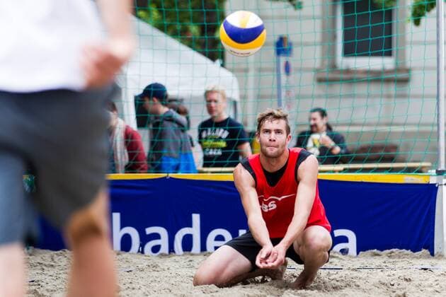 Annahme Manuel Harms (TSV Georgii Allianz Stuttgart); LBS-Cup Beachvolleyball A-Top, Markplatz, Schopfheim Germany, 20160605; Schopfheim Copyright: Wuechnerx xEibner-Pressefoto EP_nwr