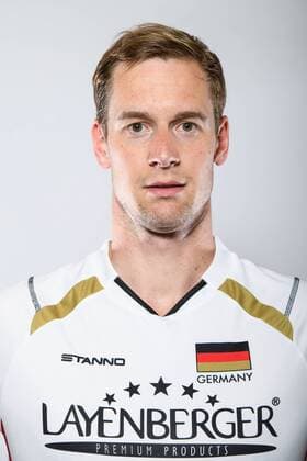 03.06.2015, Sportcentrum Papendal, Papendal Volleyball, Fotoshooting Nationalmannschaft Männer Maenner Sebastian Kühner Kuehner ( 5 GER)