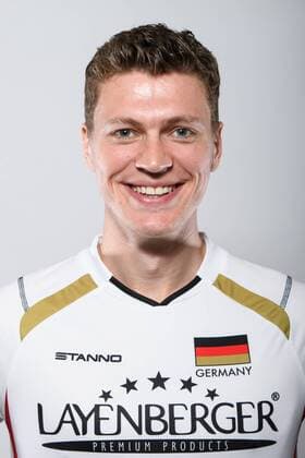 03.06.2015, Sportcentrum Papendal, Papendal Volleyball, Fotoshooting Nationalmannschaft Männer Maenner Lukas Kampa ( 11 GER)