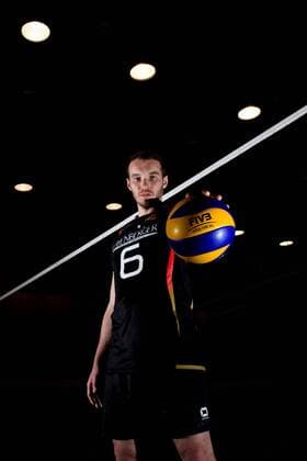 03.06.2015, Sportcentrum Papendal, Papendal Volleyball, Fotoshooting Nationalmannschaft Männer Maenner Out of the Box: Denys Kaliberda ( 6 GER)
