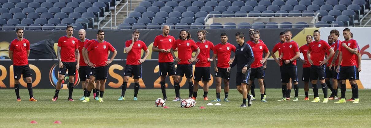 United States soccer team during training session one day before the Copa America Centenario Group A match against Costa Rica at the Soldier Field in Chicago, Illinois, USA, 6 June 2016. Copa America Centenario U.S. soccer team training session !ACHTUNG: NUR REDAKTIONELLE NUTZUNG!  CHI07 20160607-636008552762807450