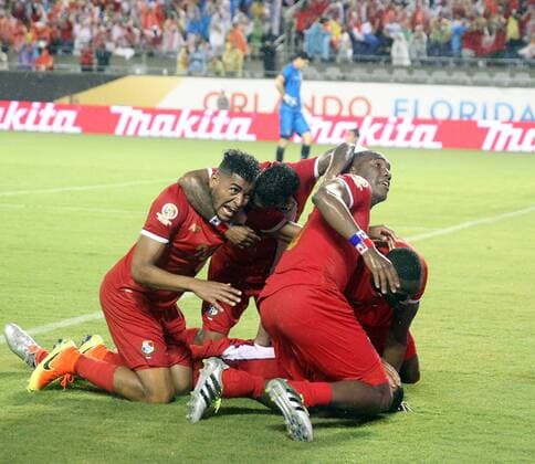 Panama s Blas Pérez celebrates after scoring against Bolivia, during their Copa America Centenario 2016 match at the Camping World stadium in Orlando, Florida, USA, 06 june, 2016. BOLIVIA VS. PANAMA !ACHTUNG: NUR REDAKTIONELLE NUTZUNG!  FLO65 20160607-636008716818557751