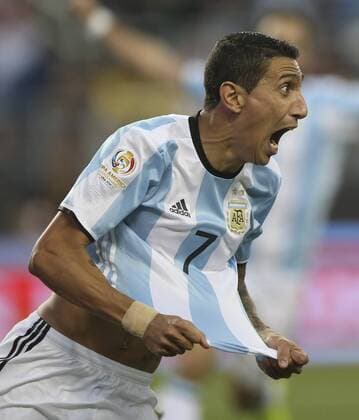 Argentinian Angel Di Maria celebrates after scoring a goal during a game for the Copa America Centenario between Argentina and Chile at the Levi s Stadium, in Santa Clara, California, EEUU, 06 June 2016. Argentina vs Chile !ACHTUNG: NUR REDAKTIONELLE NUTZUNG!  MMD05 20160607-636008743295971903