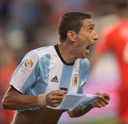 Argentina s Angel Di Maria celebrates after scoring during the Copa America Centenario Group D match between Argentina and Chile at the Levi s Stadium in Santa Clara, California, the United States, June 6, 2016. Argentina won by 2-1. Yang Lei) (SP)U.S.-SANTA CLARA-COPA AMERICA-GROUP D-ARG VS CHL YangxLeixfromxChongqing 