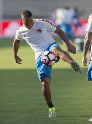 June 6, 2016 - Pasadena, California, U.S - Frank Fabra of the national team Nationalteam of Colombia during their practice at the Rose Bowl Stadium in Pasadena California on Monday June 6, 2016. The team is preparing for the Copa America Centenario 2016 game on Tuesday at the Rose Bowl stadium in Pasadena California. Colombia practice at Rose Bowl - ZUMAp124