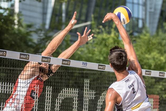 1 Armin Dollinger 2 Yannick Harms (GER) - 1 Kotsilianos Georgios 2 Zoupani Nikos (GRE) FiVB Worldtour Major Hamburg