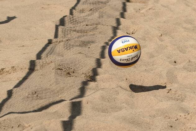 BeautyShot Ball mit Netzschatten FiVB Worldtour Major Hamburg