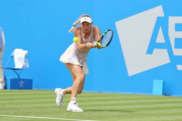 07.06.2016. Nottingham Tennis Centre, Nottingham, England. Aegon WTA Tennis Damen Nottingham Open Day 4. Backhand from Caroline Wozniacki of Denmark xDavidxKissmanx  ActionPlus11746279