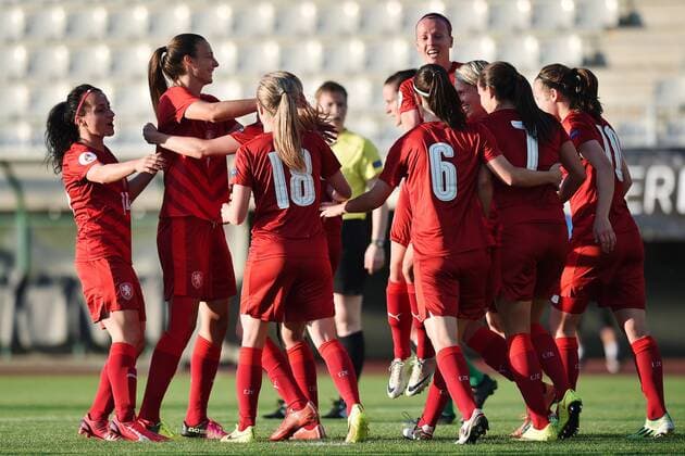 Fußball, Damen, EM Quali, Tschechien - Nordirland Czech players celebrate the second goal during the women s football European Cup 2017 qualifier match Czech Republic vs Northern Ireland, in Jablonec nad Nisou, Czech Republic, on Tuesday, June 7, 2016. (CTKxPhoto RadekxPetrasek) CTKPhotoP201606070978701  PER 2