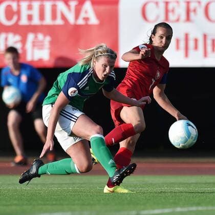 Fußball, Damen, EM Quali, Tschechien - Nordirland Ashley Hutton (NIR), left, and (Lucie Martinkova (CZE) in action during the women s football European Cup 2017 qualifier match Czech Republic vs Northern Ireland, in Jablonec nad Nisou, Czech Republic, on Tuesday, June 7, 2016. (CTKxPhoto RadekxPetrasek) CTKPhotoP201606070981301  PER 3