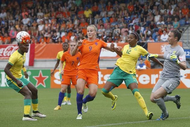 (L-R), Noko Matlou of South Africa, Jeslynn Kuijpers of Holland, Vivianne Miedema of Holland, Jermaine Seoposenwe of South Africa, Roxanne Barker of South Africa Women Holland v South Africa Friendly 2015 2016 xVIxJeroenxPutmansxIVx 5620141
