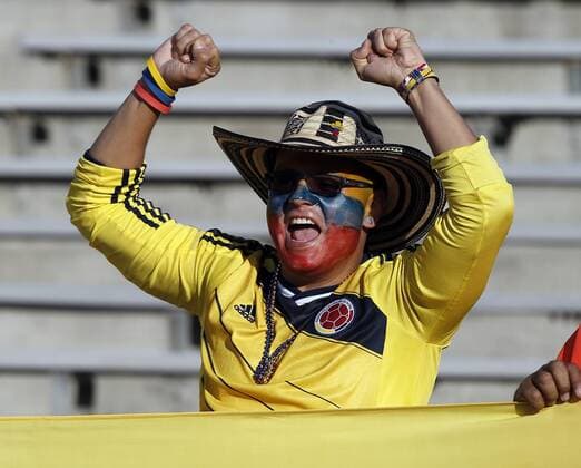 Copa America, Kolumbien - Paraguay Colombian fan yells for his team before playing agains Paraguay in the COPA America Centenario at the Rose Bowl in Pasadena, California on June 7, 2016.  LAP20160607605 ALEXxGALLARDO