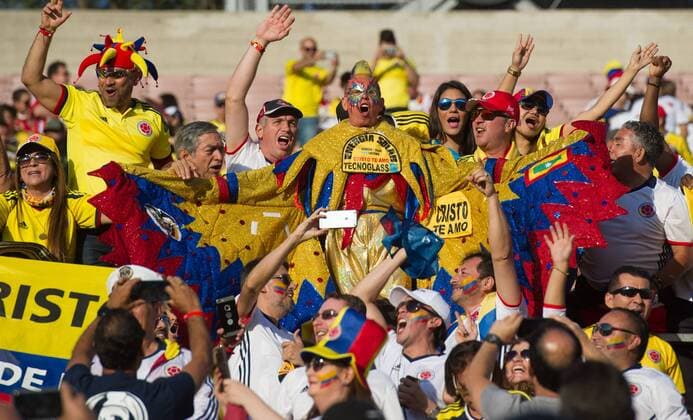PASADENA, June 7, 2016 -- Soccer fans cheer during the Copa America Centenario Group A match between Colombia and Paraguay at Rose Bowl Stadium in Pasadena, California, the United States, June 7, 2016. ) (SP)U.S.-PASADENA-COPA AMERICA-GROUP A-COL VS PAR YangxLei 