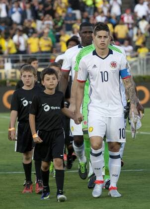 June 7, 2016 - Pasadena, California, U.S - James Rodriguez 10 of Colombia walk into the field prior to their match against Paraguay in the Copa America Centenario 2016 football tournament held in Pasadena, California on Tuesday June 7, 2016. Colombia won by a score of 2-1. Colombia defeats Paraguay, 2-1 - ZUMAp124