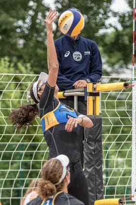 1 Larissa Franca Maestrini 2 Talita Da Rocha Antunes (BRA) FiVB Worldtour Major Hamburg