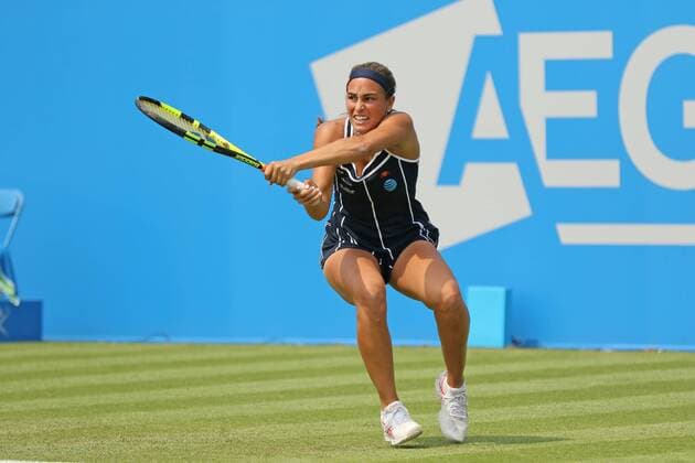 08.06.2016. Nottingham Tennis Centre, Nottingham, England. Aegon WTA Tennis Damen Nottingham Open Day 5. Backhand from Monica Puig of Puerto Rica during her win over Michelle Larcher De Brito of Portugal xDavidxKissmanx  ActionPlus11746444
