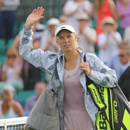 08.06.2016. Nottingham Tennis Centre, Nottingham, England. Aegon WTA Tennis Damen Nottingham Open Day 5. Caroline Wozniacki of Denmark leaves the court after losing to Anett Kontaveit of Estonia in 3 sets xDavidxKissmanx  ActionPlus11746554
