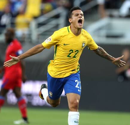 Copa America, Brasilien besiegt Haiti June 8, 2016 - Orlando, FL, USA - Brazil midfielder Phillipe Coutinho (22) celebrates making his first goal against Haiti in Copa America group stage action at Camping World Stadium in Orlando, Fla., on Wednesday, June 8, 2016. Brazil won, 7-1. Copa America: Brazil vs. Haiti in Orlando - ZUMAm67_
